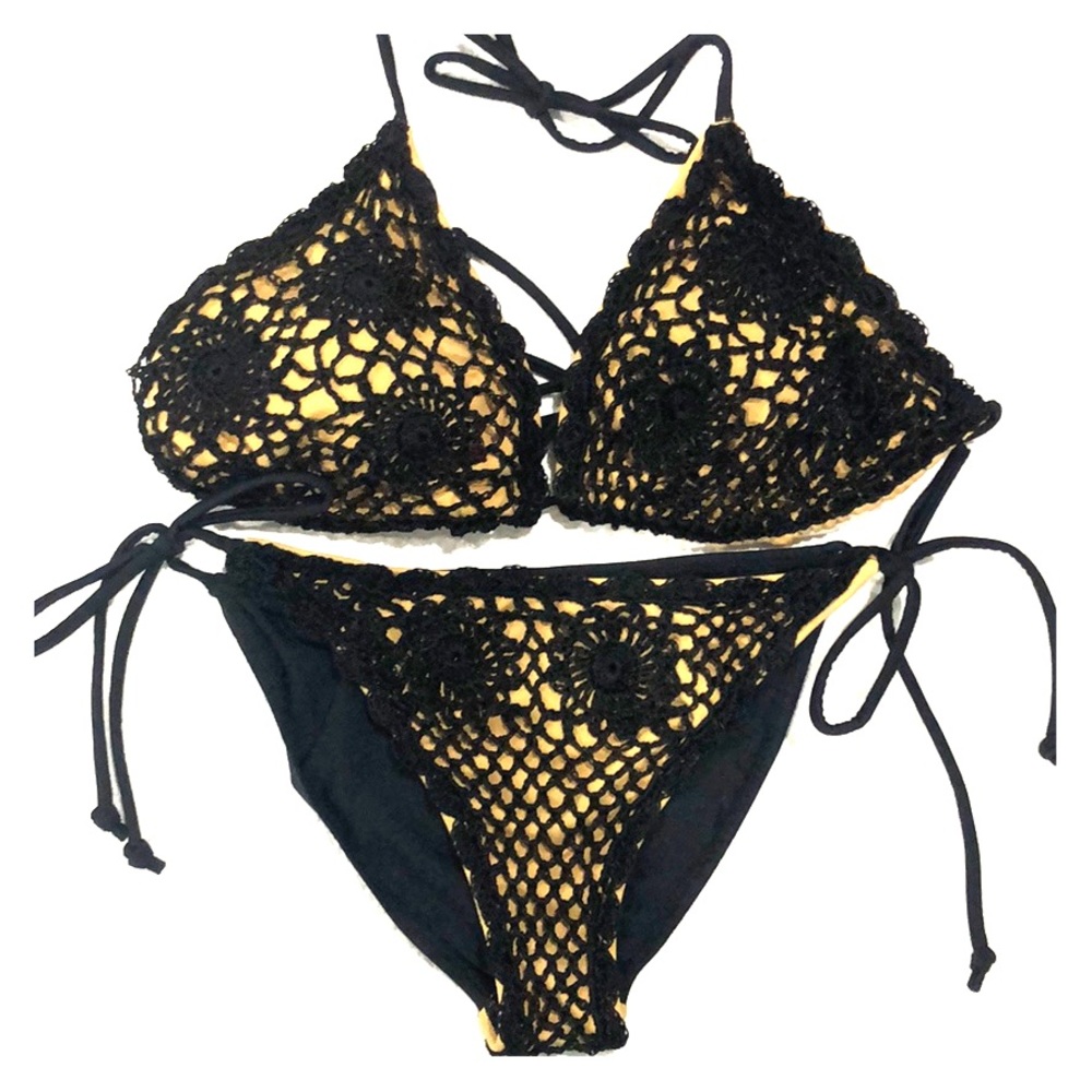 Black and Nude Knitted Bikini